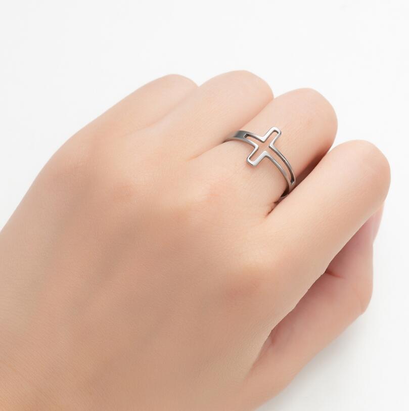 Venta al por mayor Ahueca hacia fuera los anillos cruzados de acero inoxidable
